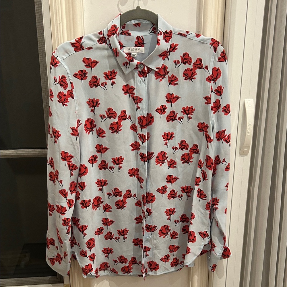Equipment blue Red Floral 100% silk Shirt M